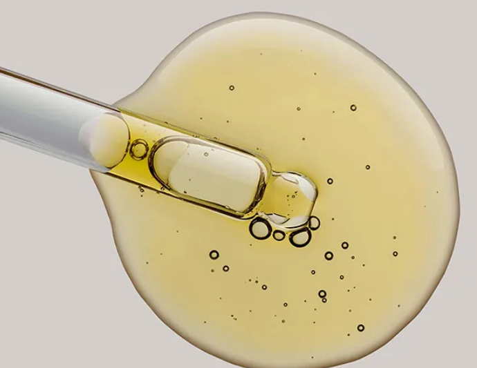 Системні ретиноїди: коли призначають і які ризики 🩺
